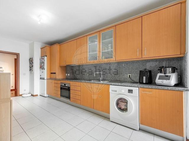 Apartamento, São Victor