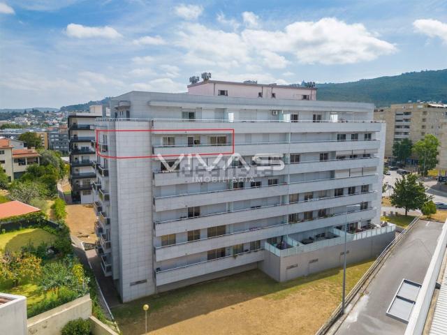 Apartamento, São Victor