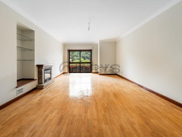 Apartamento, São Victor
