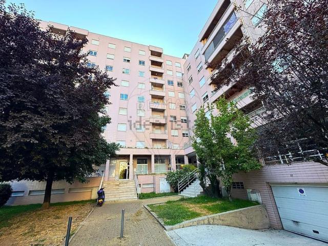 Apartamento, São Victor