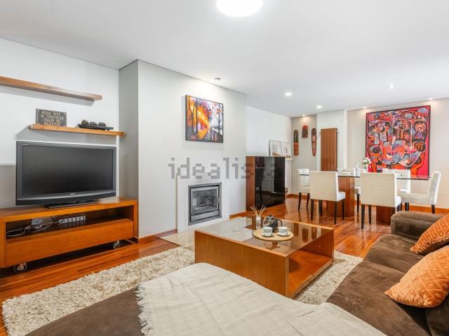 Apartamento, São Victor