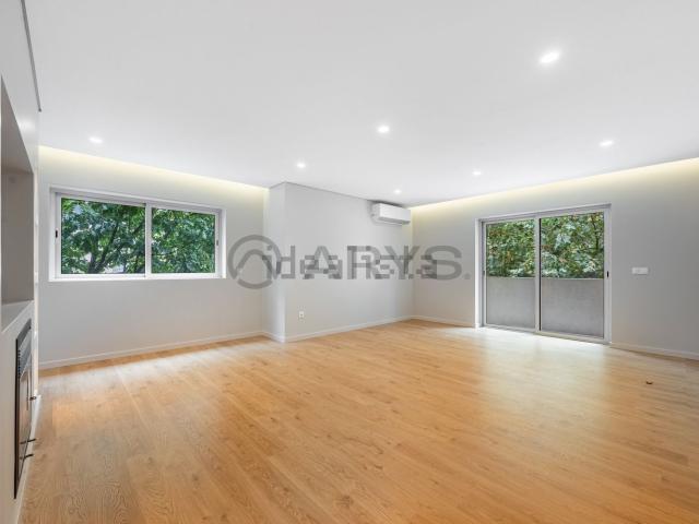 Apartamento, São Victor