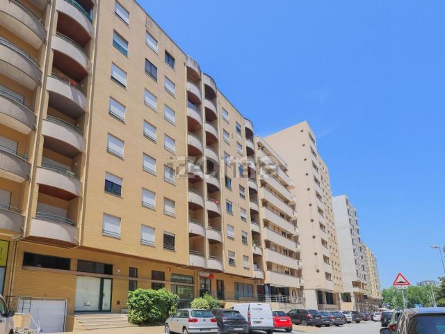 Apartamento, São Victor