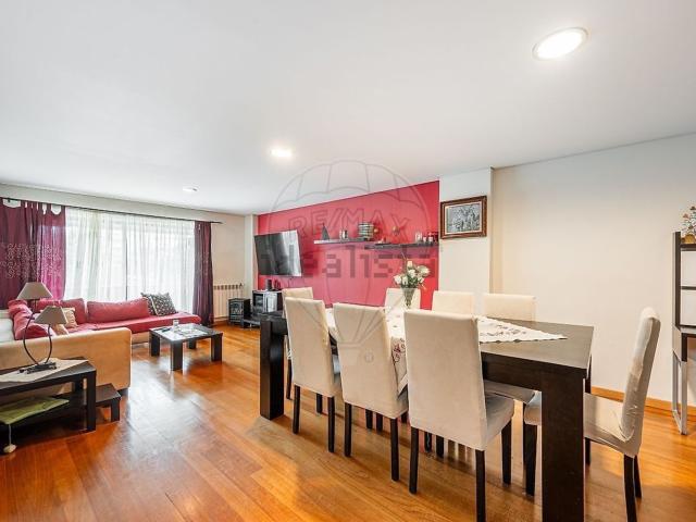 Apartamento, São Victor