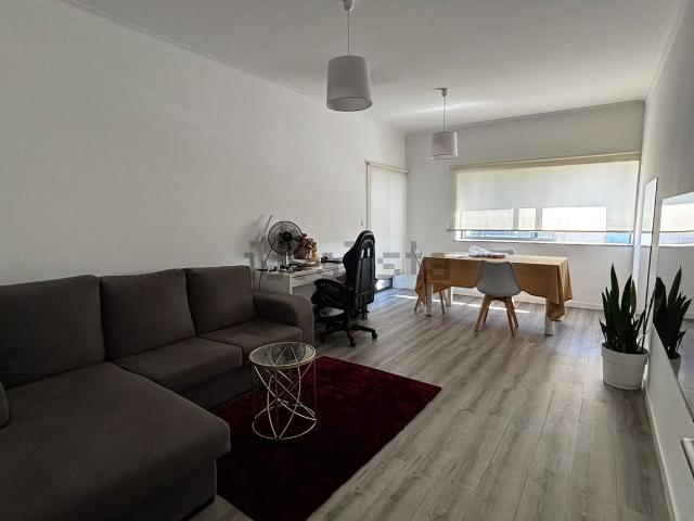 Apartamento, São Victor
