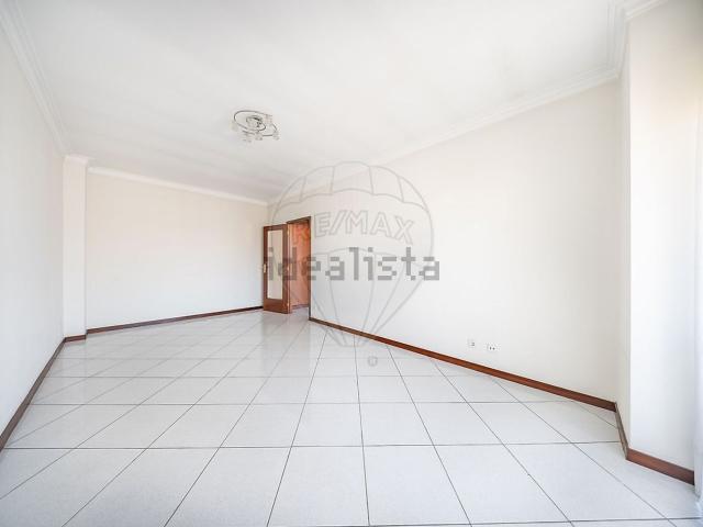 Apartamento, São Victor
