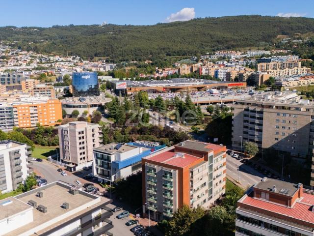 Apartamento, São Victor