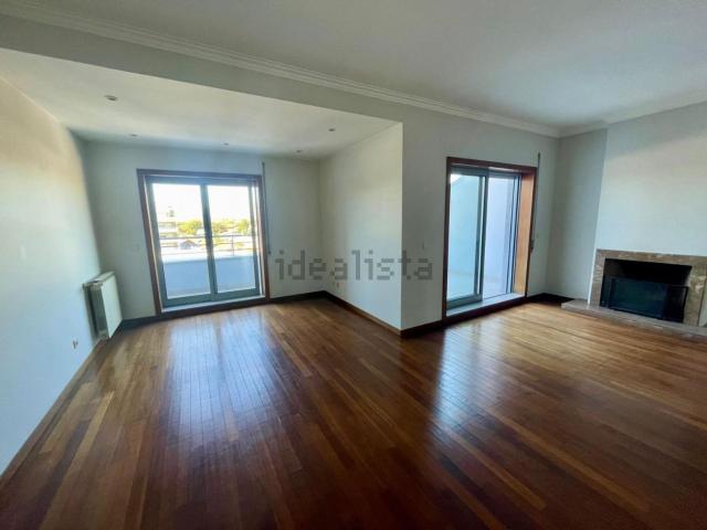 Apartamento, São Victor