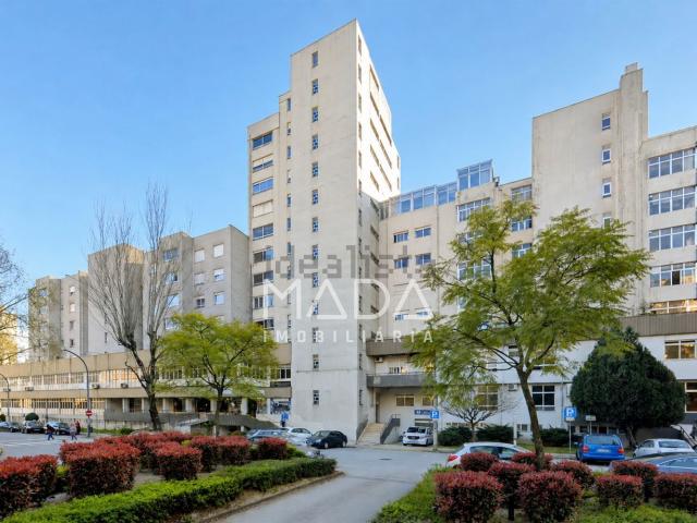 Apartamento, São Victor