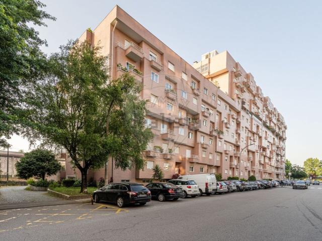 Apartamento, São Victor