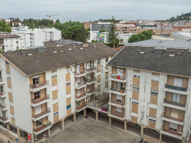 Apartamento, São Victor