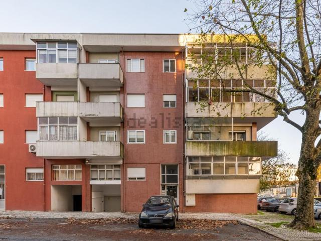 Apartamento, São Victor