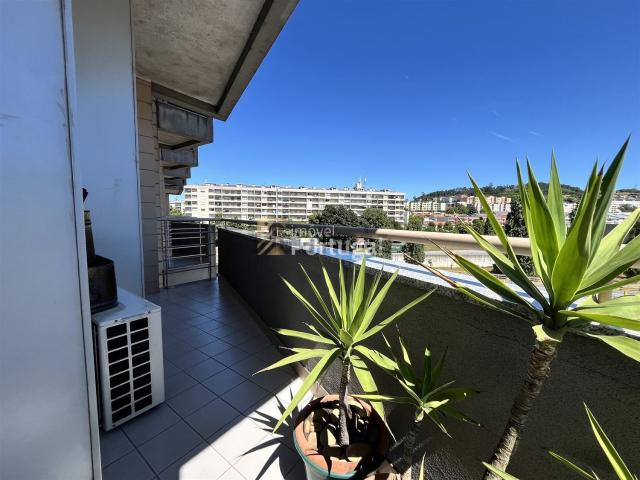 Apartamento, São Victor
