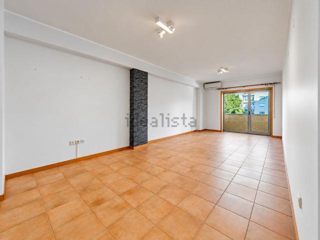 Apartamento, São Victor