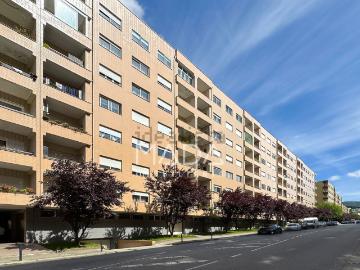 Apartamento, São Victor