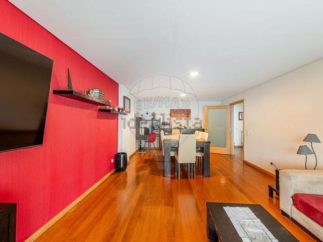 Apartamento, São Victor