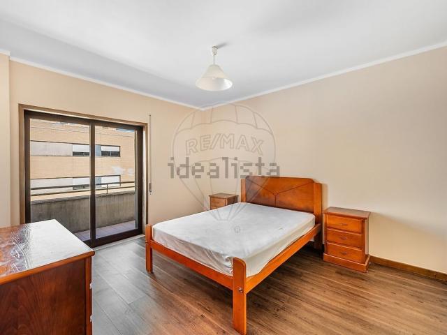 Apartamento, São Victor