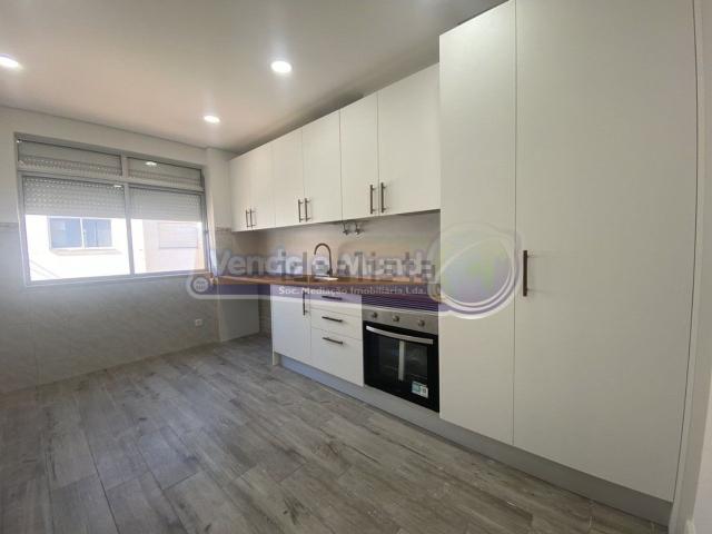 Apartamento, Samora Correia