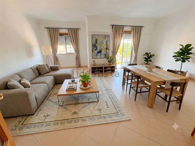 Apartamento, Samora Correia