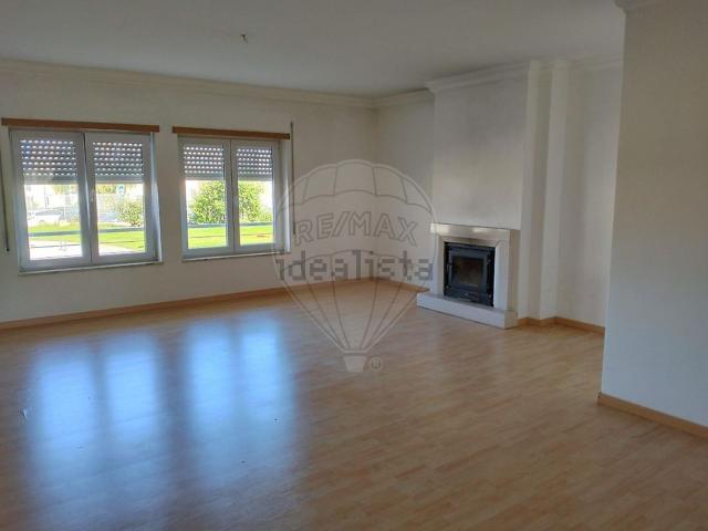 Apartamento, Samora Correia