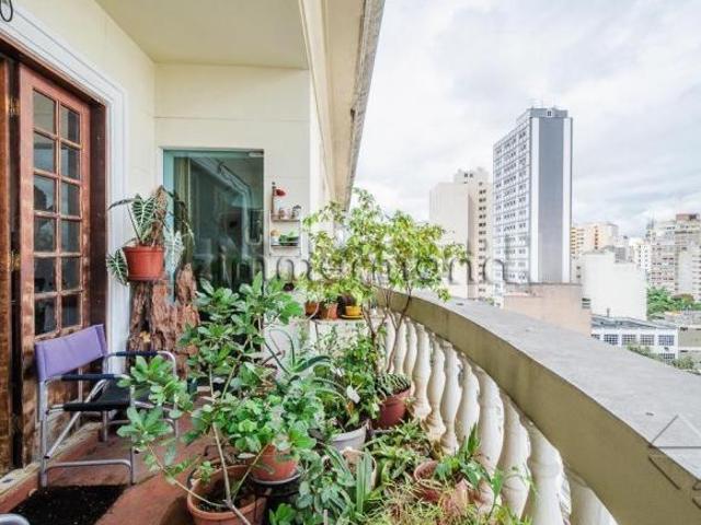 APARTAMENTO SANTA CECILIA 3 DORMITÓRIOS