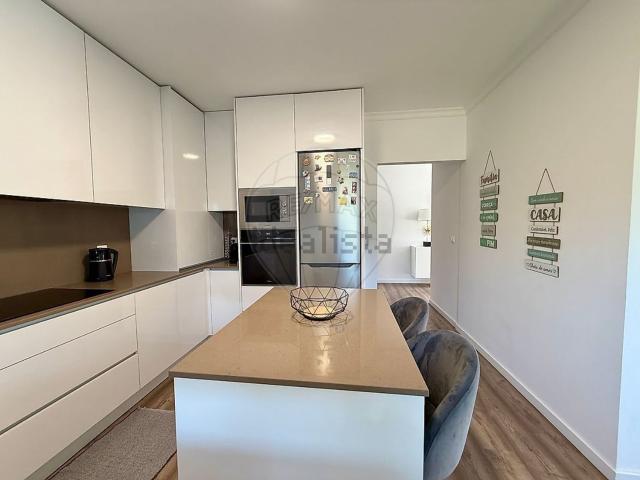 Apartamento, Santa Maria Oliveira