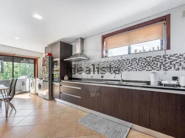 Apartamento, Santa Maria Oliveira