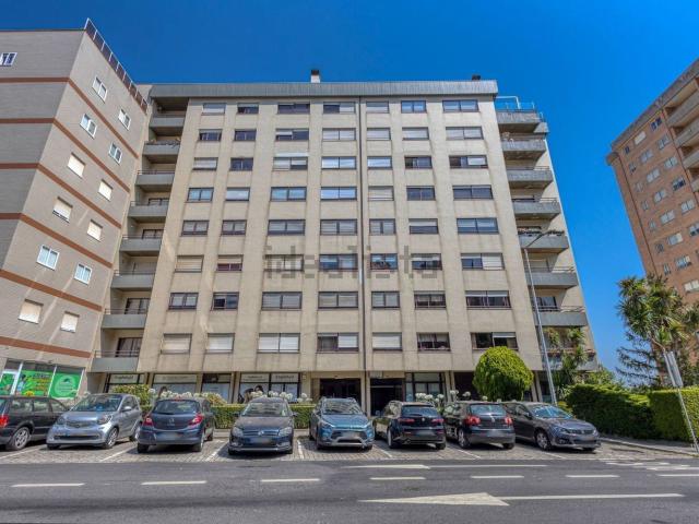 Apartamento, Santa Marinha