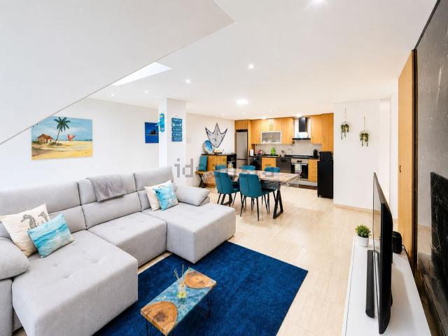Apartamento, Santiago Sesimbra