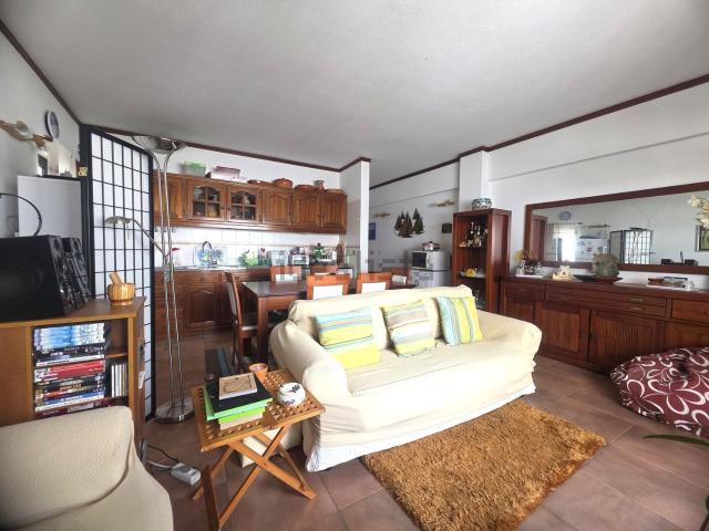 Apartamento, Santiago Sesimbra