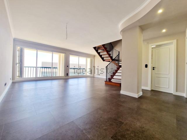 Apartamento, Santiago Sesimbra