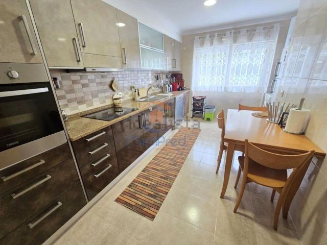 Apartamento, Santiago Sesimbra