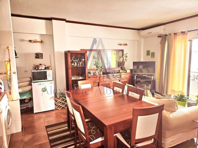 Apartamento, Santiago Sesimbra