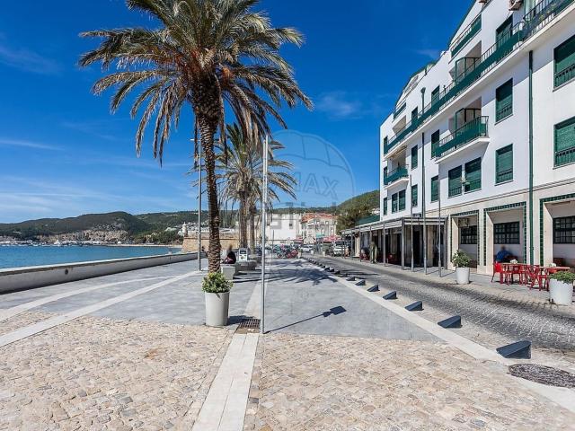 Apartamento, Santiago Sesimbra
