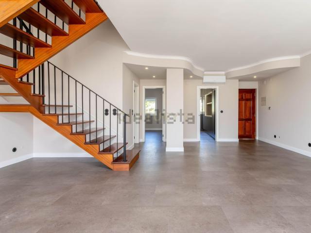 Apartamento, Santiago Sesimbra