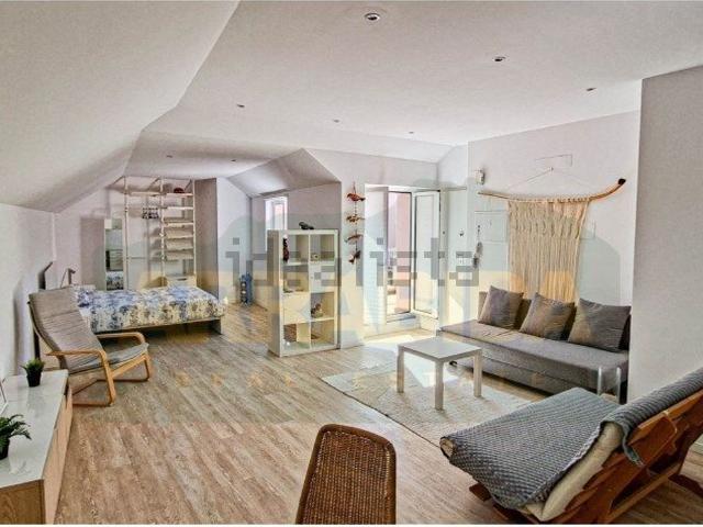 Apartamento, Santiago Sesimbra