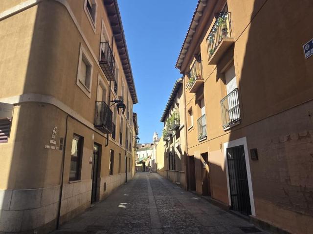 APARTAMENTO SANTO DOMINGO DE GUZMÁN