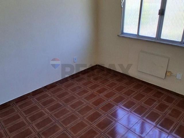 Apartamento sala e 2 quartos próximo ao Metrô Del Castilho/Maria da Graça