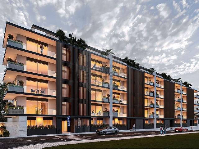 Apartamento, Sarilhos Grandes