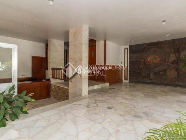 APARTAMENTO UM POR ANDAR! 03 quartos SEM IGUAL E COM ESPAÇO DE CASA !