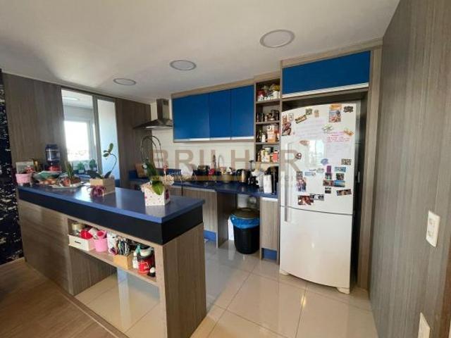 Apartamento semi mobiliado 2 dormitórios comprar bairro Sagrada Família