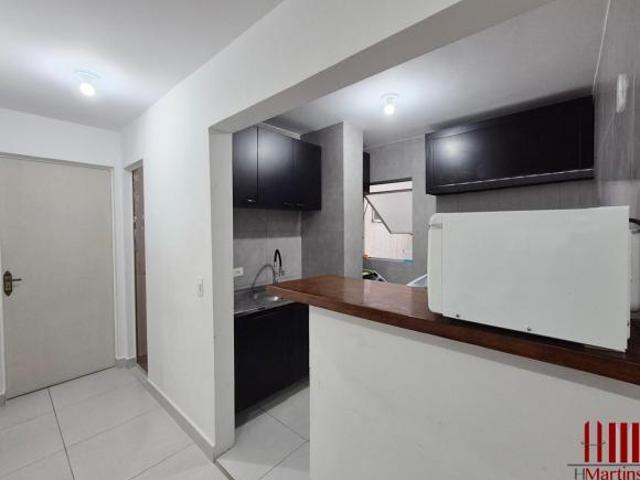Apartamento Semi Mobiliado a Venda no Portão