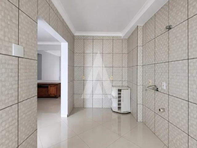 Apartamento semi mobiliado com 02 quartos no bairro Bom Retiro