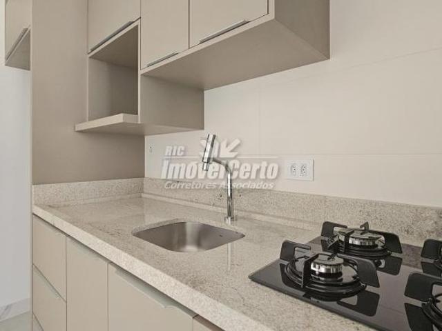 Apartamento semi mobiliado de 64 m² no 25º andar n