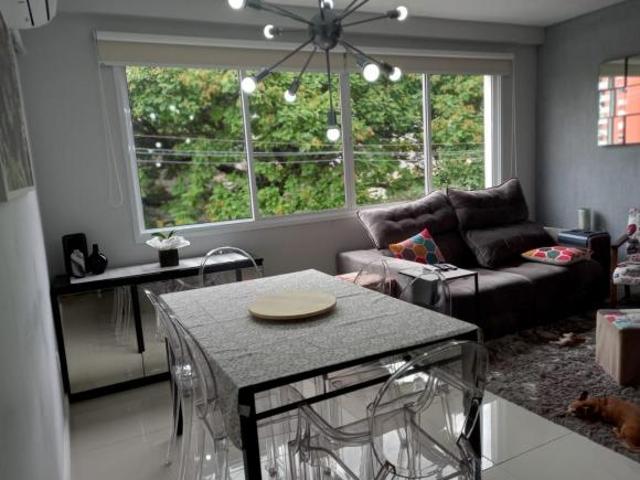 Apartamento semi mobiliado de 02 dormitórios com garagem bairro santana
