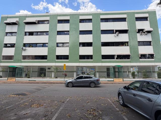 Apartamento semi Mobiliado de 3 Quartos no Cruzeiro Novo