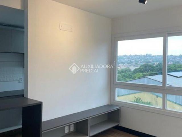 Apartamento Semi Mobiliado em Jardim do Salso