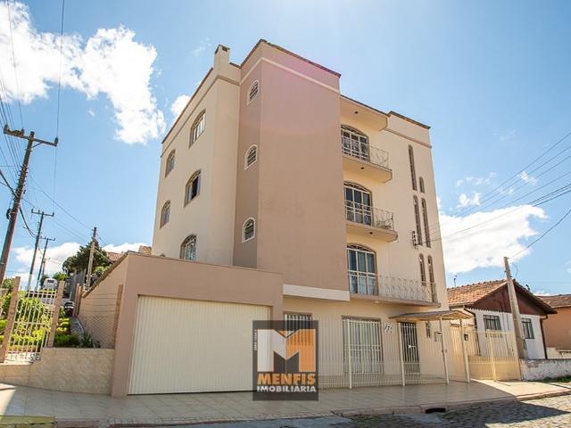 Apartamento semimobiliado no Santa Rita