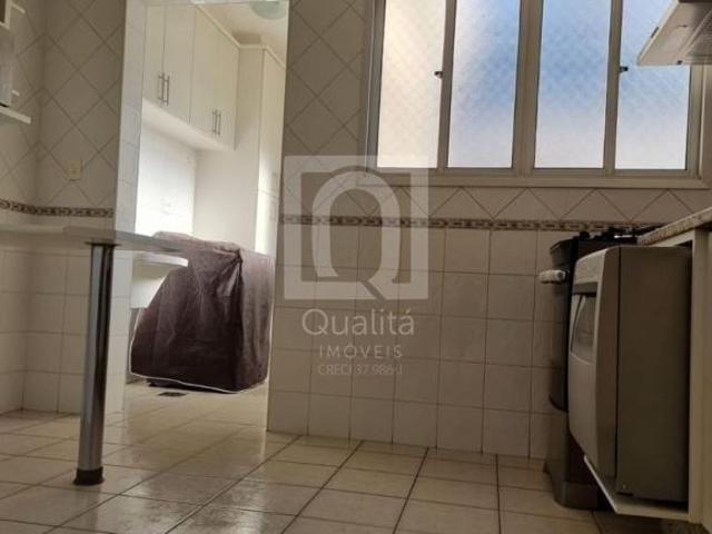 Apartamento semimobiliado à venda no Parque Campolim Sorocaba