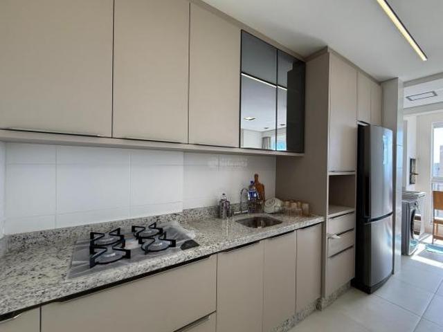 APARTAMENTO SEMIMOBILIADO À VENDA NO RESID. GARDEN VILA SÃO JOSÉ EM APUCARANA